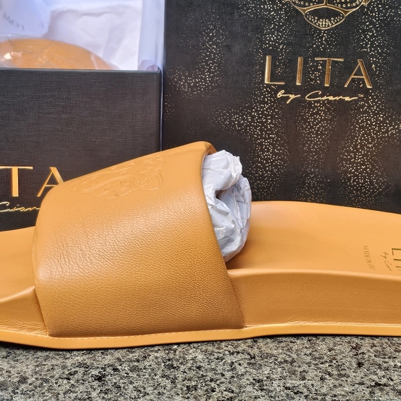 LITA by Ciara leather slides Tiger Embossed NWT, size 42 / 11, Made in Italy - Picture 4 of 8